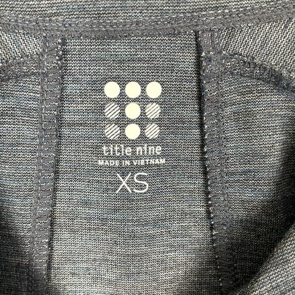 Title Nine She Leads Tunic Top Ponte Knit Pullover Pockets Active Blue Gray XS - Picture 7 of 9